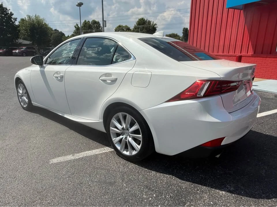 2016 Lexus IS 3rd Gen - Image 6 of 15