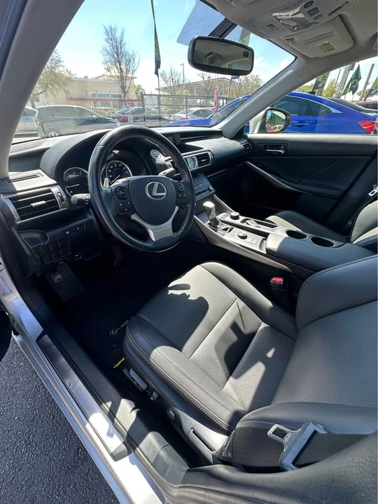 2016 Lexus IS 3rd Gen - Image 9 of 15