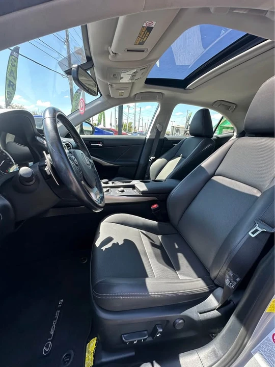 2016 Lexus IS 3rd Gen - Image 10 of 15