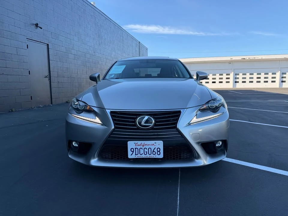 2016 Lexus IS 3rd Gen - Image 3 of 16