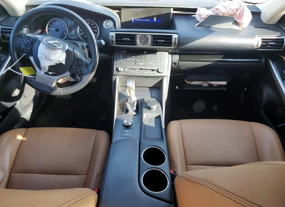 2016 Lexus IS 3rd Gen - Image 8 of 11