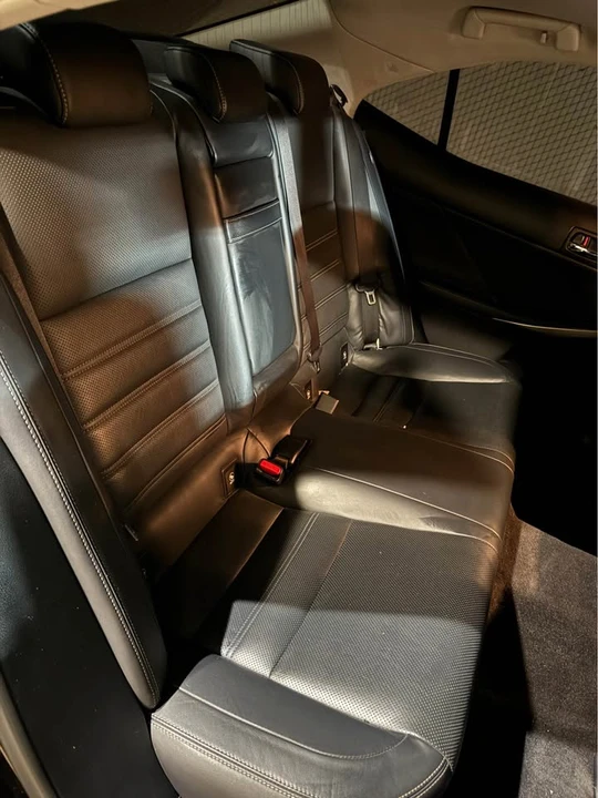 2016 Lexus IS 3rd Gen - Image 8 of 11