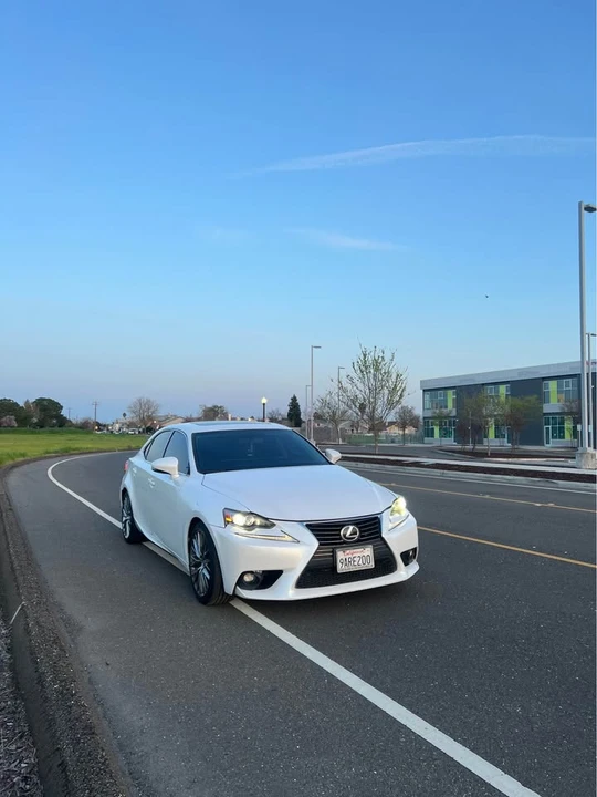 2016 Lexus IS 3rd Gen - Image 2 of 8