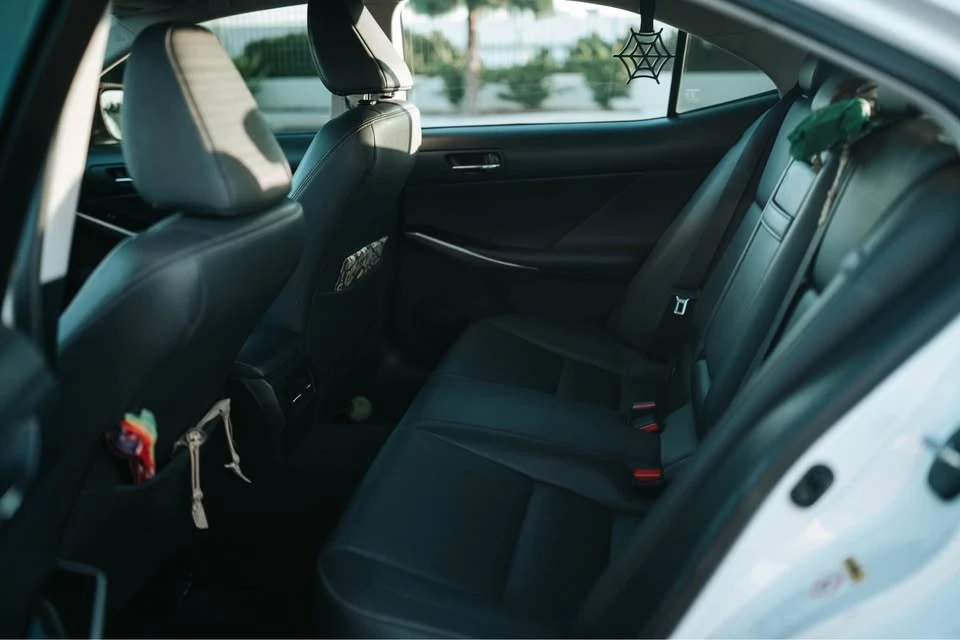 2016 Lexus IS 3rd Gen - Image 10 of 13