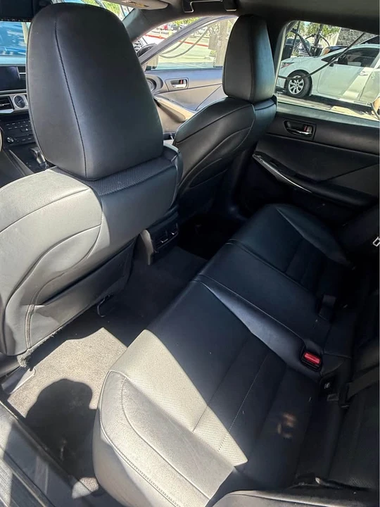 2016 Lexus IS 3rd Gen - Image 8 of 13