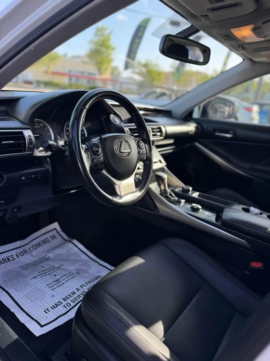 2016 Lexus IS 3rd Gen - Image 5 of 9