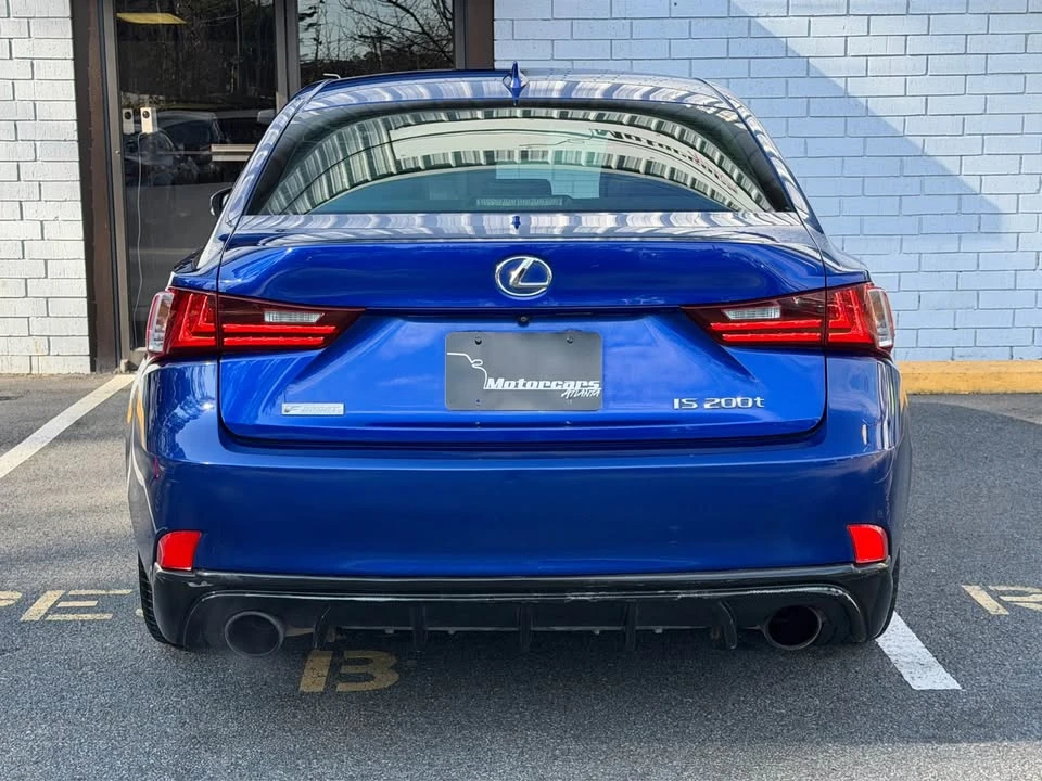 2016 Lexus IS 3rd Gen - Image 5 of 16