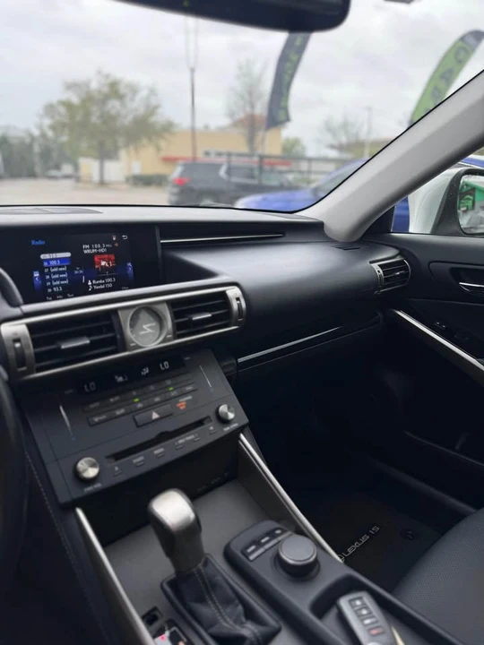 2016 Lexus IS 3rd Gen - Image 7 of 9