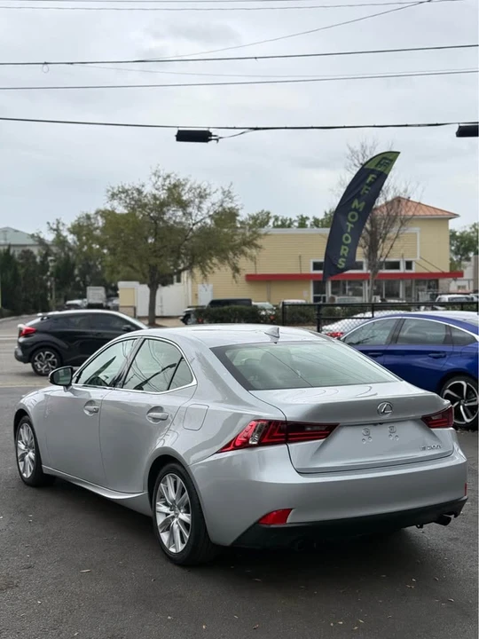 2016 Lexus IS 3rd Gen - Image 4 of 9