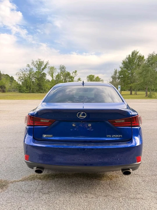 2016 Lexus IS 3rd Gen - Image 6 of 11