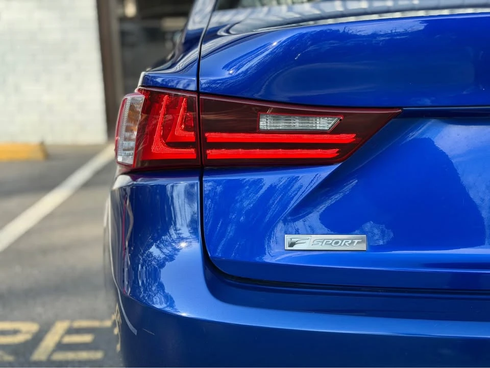 2016 Lexus IS 3rd Gen - Image 8 of 16