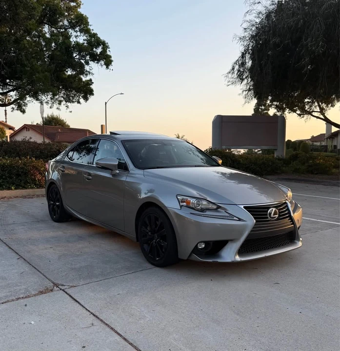 2016 Lexus IS 3rd Gen - Image 3 of 12