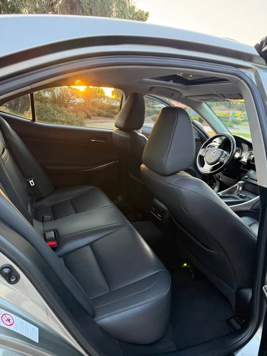 2016 Lexus IS 3rd Gen - Image 9 of 12
