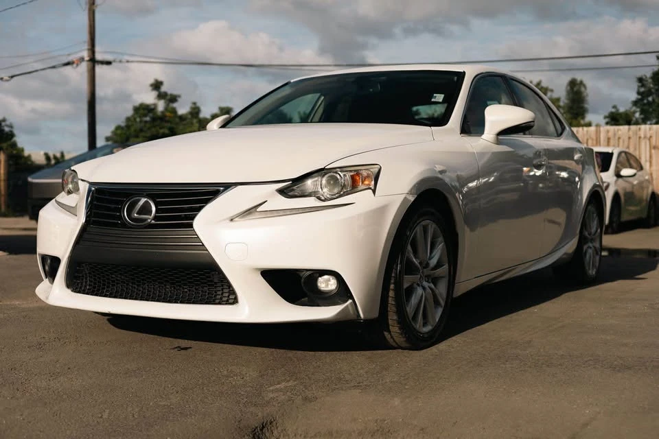 2016 Lexus IS 3rd Gen - Image 2 of 8