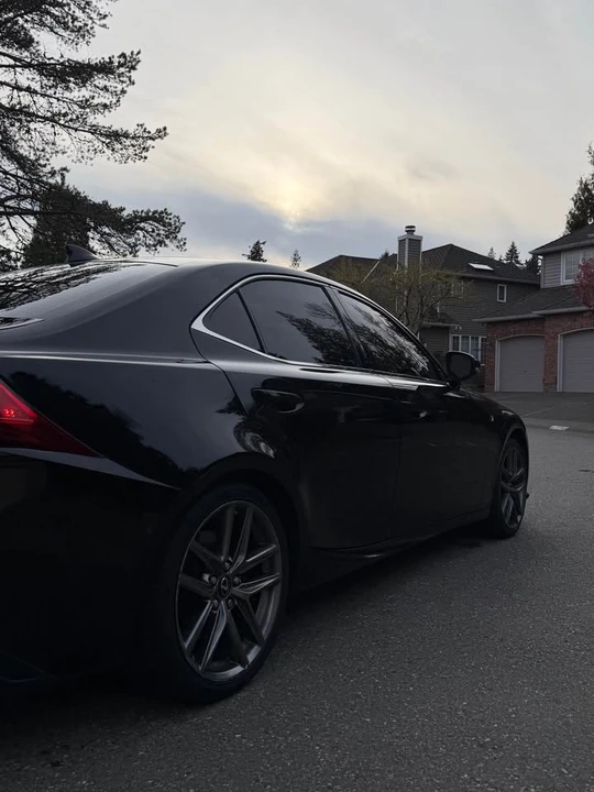 2016 Lexus IS 3rd Gen - Image 4 of 11