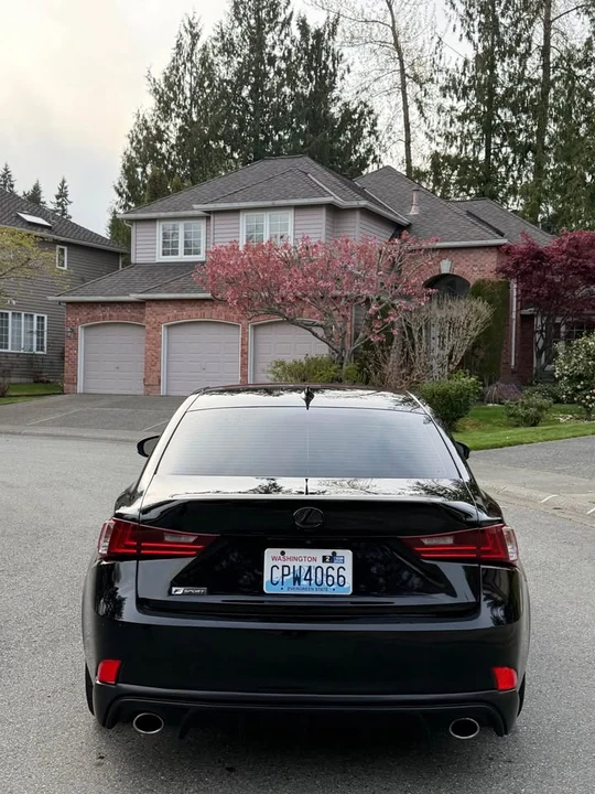 2016 Lexus IS 3rd Gen - Image 6 of 11
