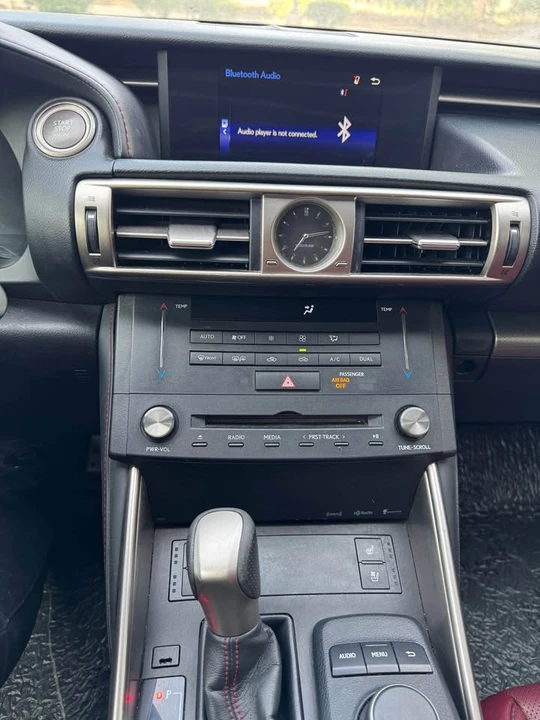 2016 Lexus IS 3rd Gen - Image 15 of 19