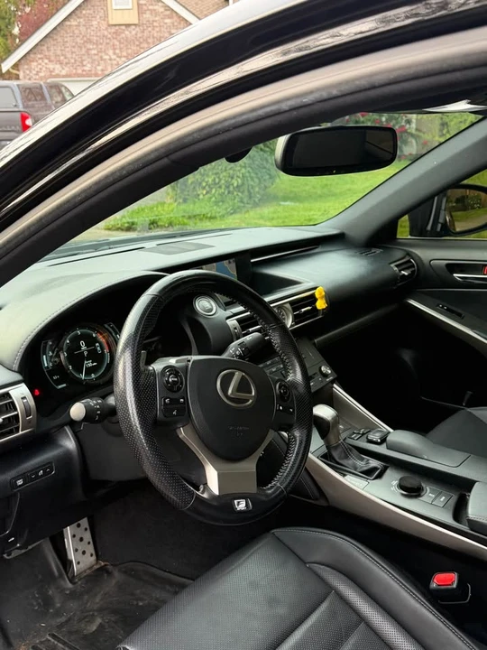 2016 Lexus IS 3rd Gen - Image 9 of 11