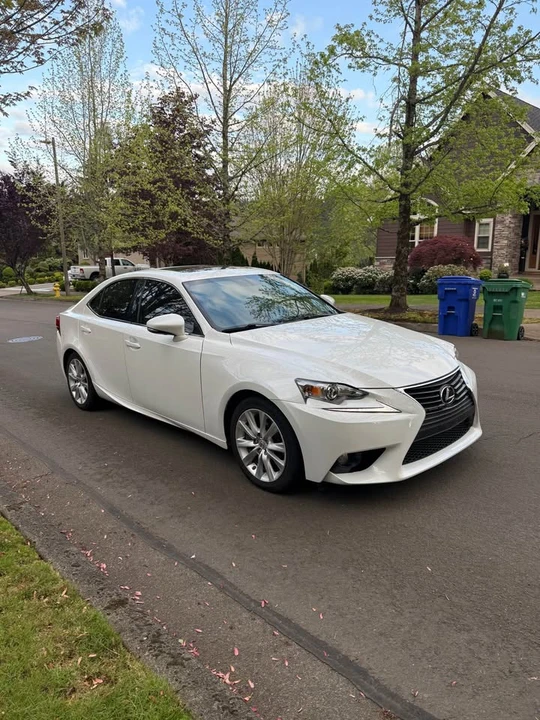 2016 Lexus IS 3rd Gen - Image 3 of 13