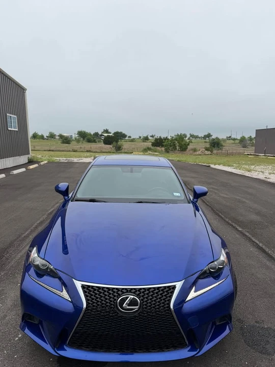 2016 Lexus IS 3rd Gen - Image 2 of 12