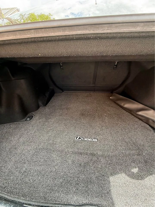 2016 Lexus IS 3rd Gen - Image 15 of 18