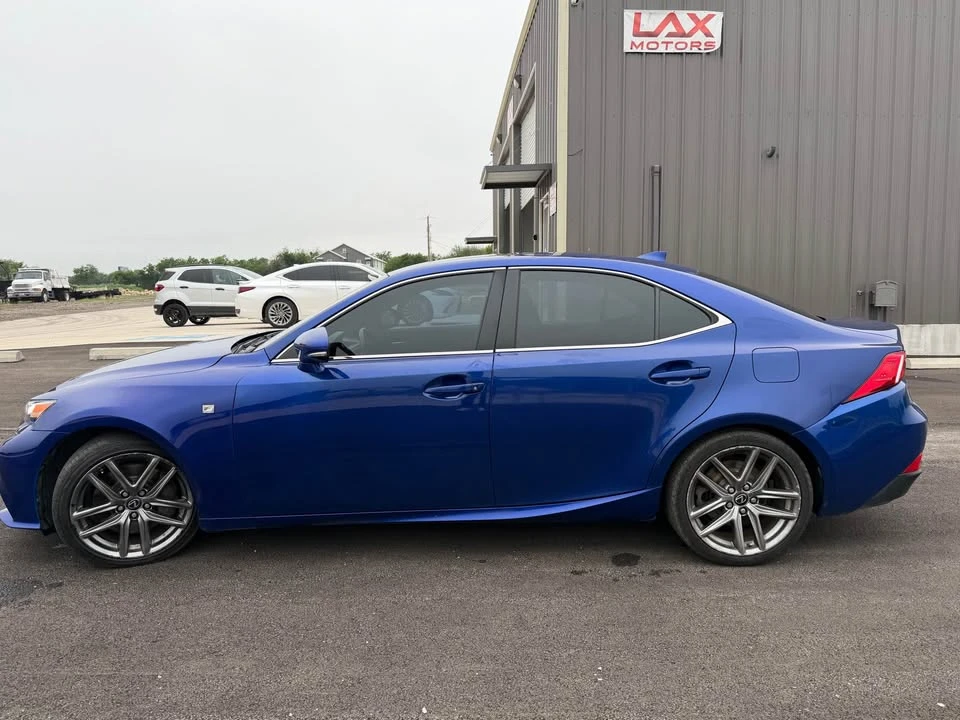 2016 Lexus IS 3rd Gen - Image 4 of 12