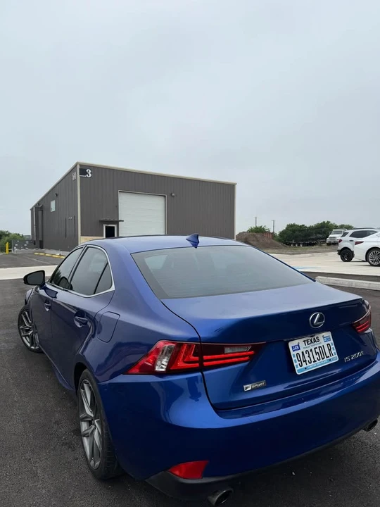 2016 Lexus IS 3rd Gen - Image 5 of 12