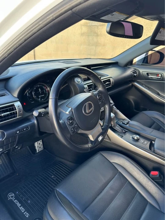 2016 Lexus IS 3rd Gen - Image 7 of 8