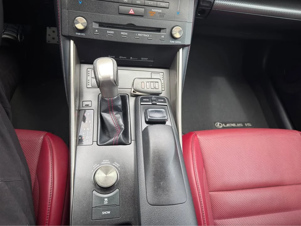 2016 Lexus IS 3rd Gen - Image 16 of 18