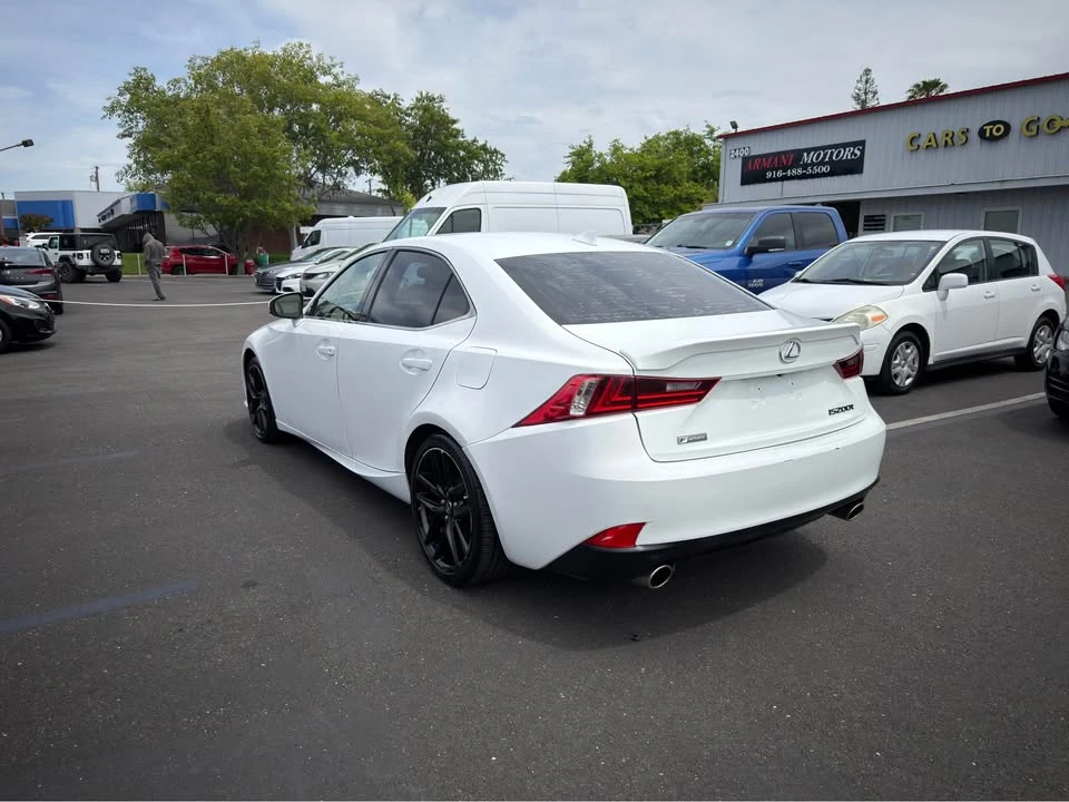 2016 Lexus IS 3rd Gen - Image 8 of 18