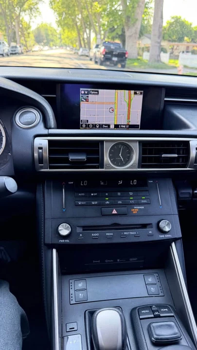 2016 Lexus IS 3rd Gen - Image 9 of 10