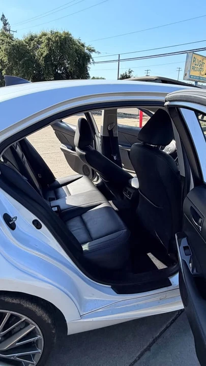 2016 Lexus IS 3rd Gen - Image 6 of 10