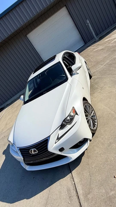 2016 Lexus IS 3rd Gen - Image 4 of 10