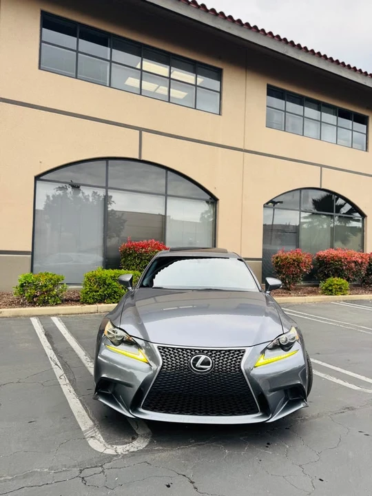 2016 Lexus IS 3rd Gen - Image 2 of 20
