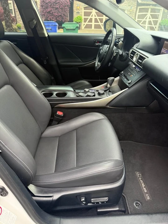2016 Lexus IS 3rd Gen - Image 11 of 13
