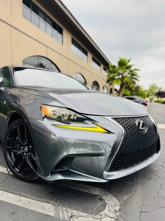 2016 Lexus IS 3rd Gen - Image 10 of 20