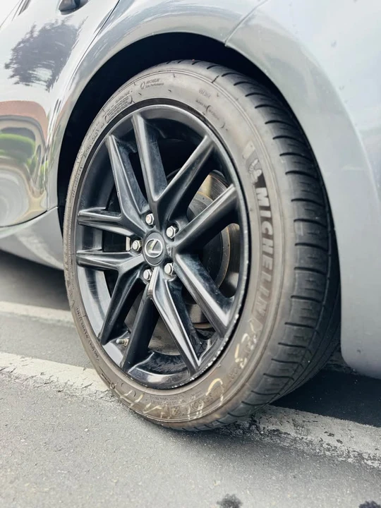 2016 Lexus IS 3rd Gen - Image 15 of 20