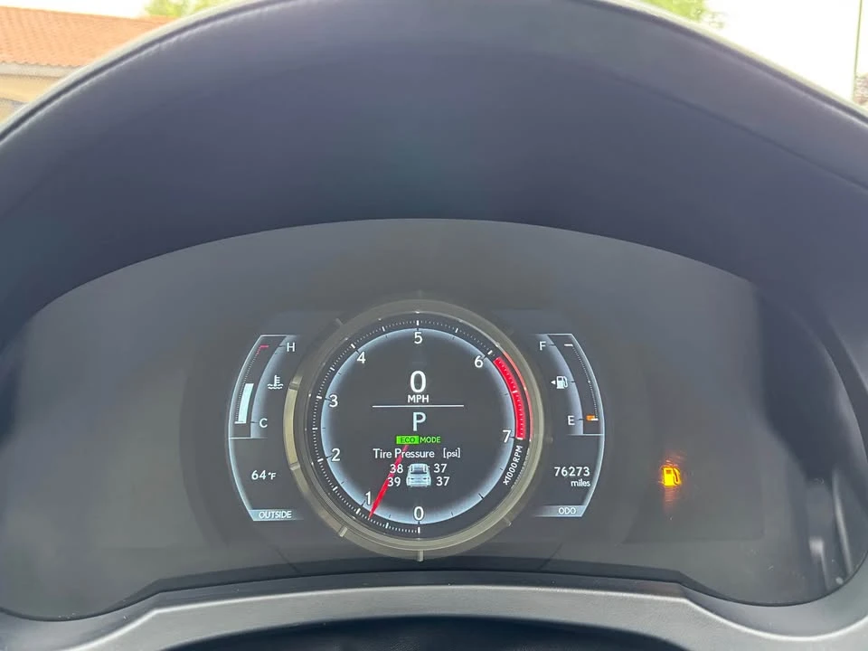 2016 Lexus IS 3rd Gen - Image 18 of 20