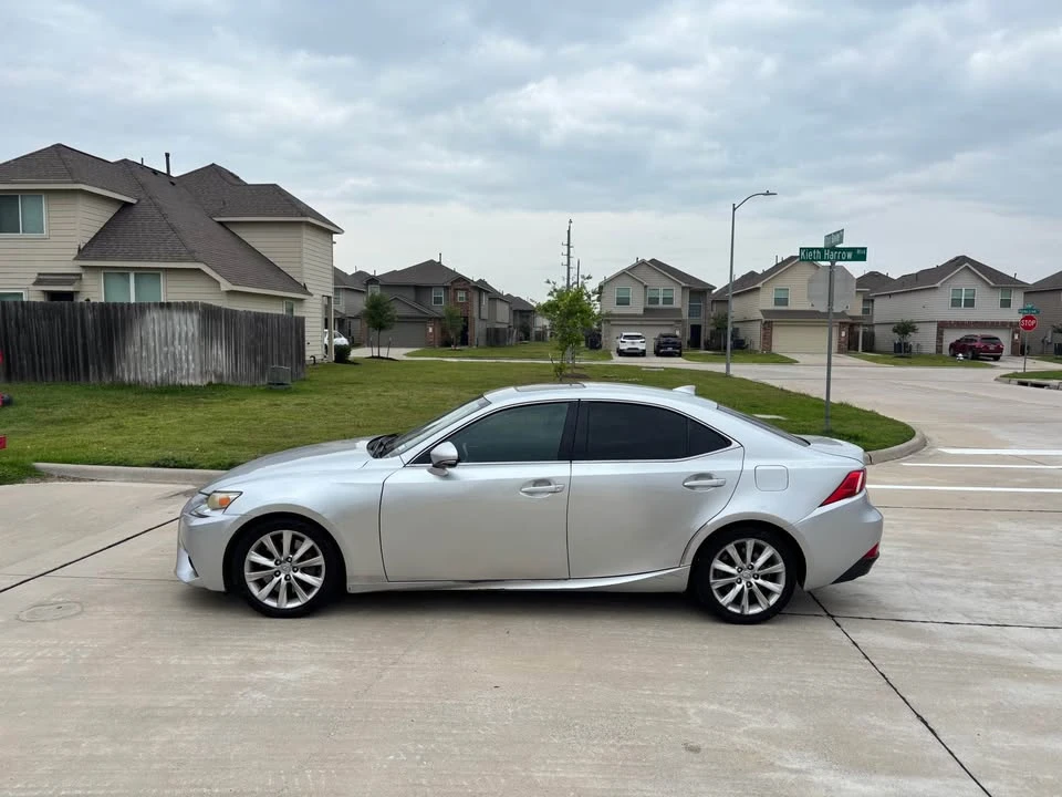2016 Lexus IS 3rd Gen - Image 2 of 10