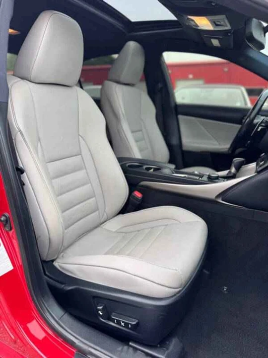 2016 Lexus IS 3rd Gen - Image 15 of 20