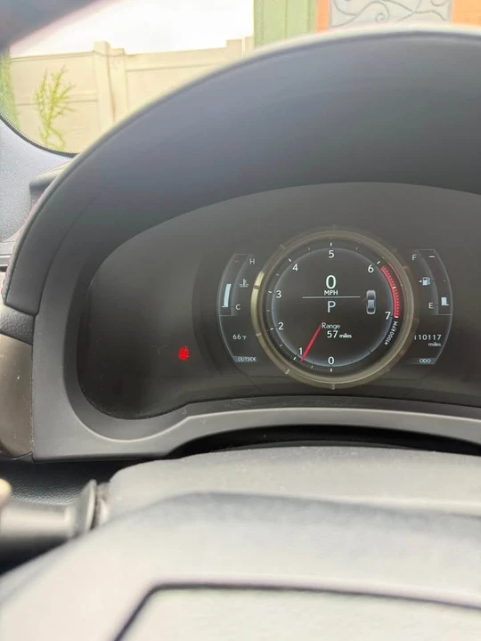 2016 Lexus IS 3rd Gen - Image 7 of 9