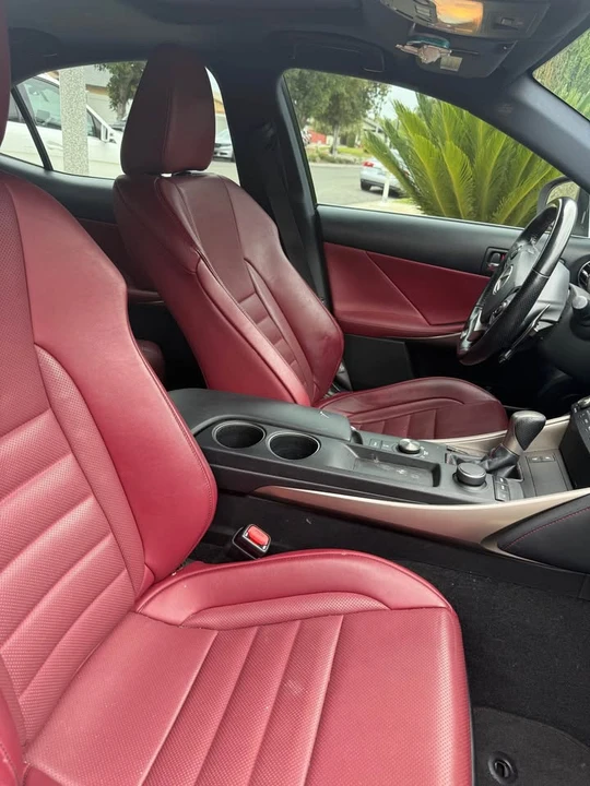 2016 Lexus IS 3rd Gen - Image 5 of 9