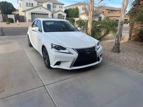 2016 Lexus IS 200t F-Sport