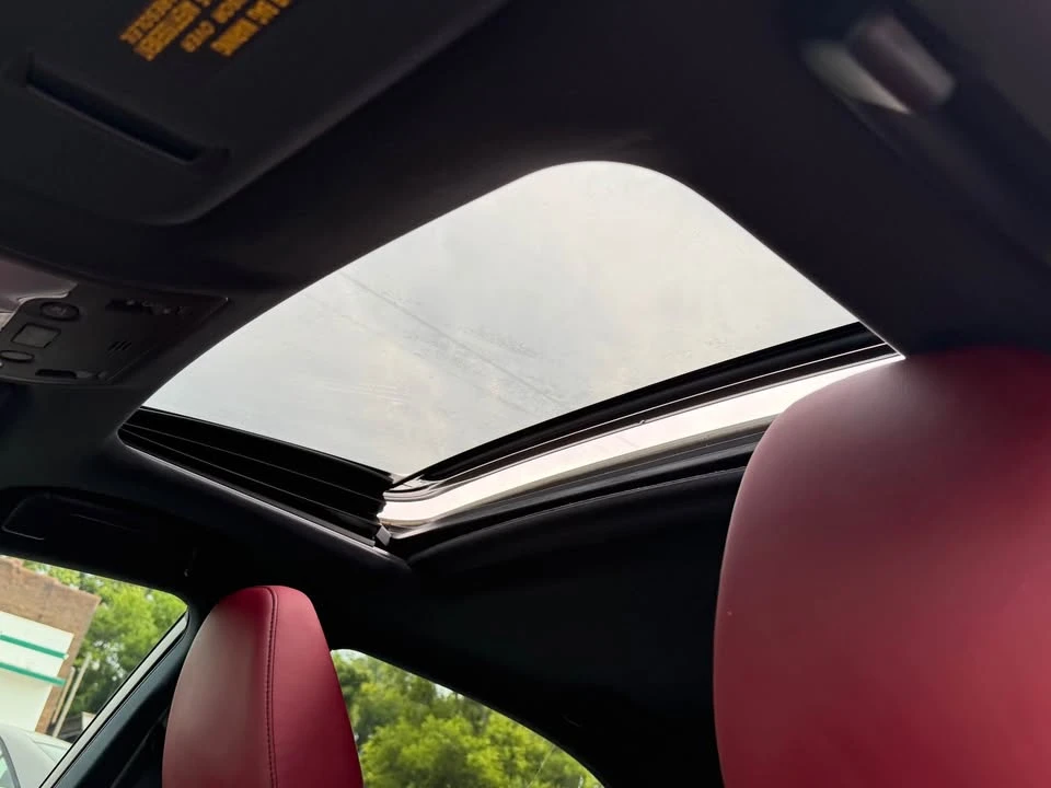 2016 Lexus IS 3rd Gen - Image 18 of 20