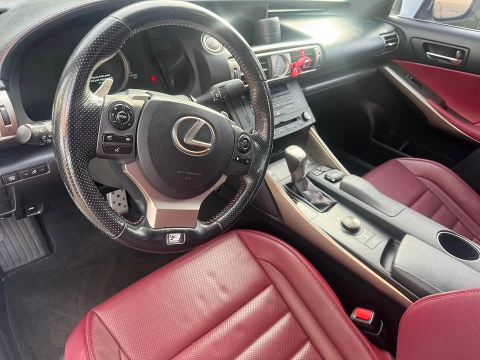 2016 Lexus IS 3rd Gen - Image 5 of 7