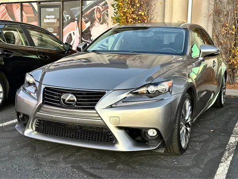 2016 Lexus IS 200t