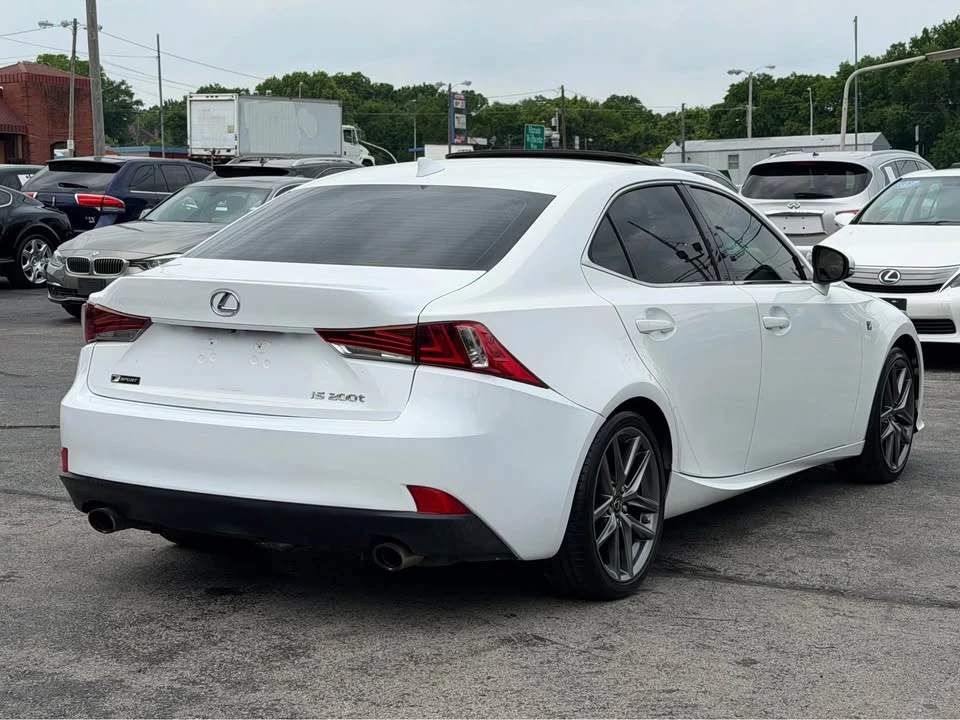 2016 Lexus IS 3rd Gen - Image 5 of 20