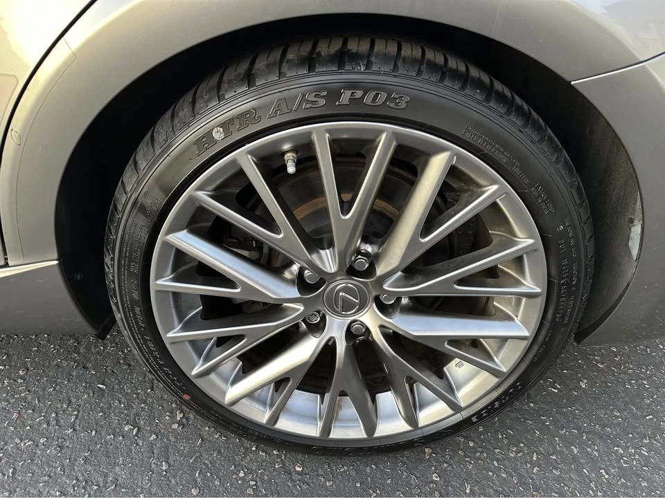 2016 Lexus IS 3rd Gen - Image 19 of 20