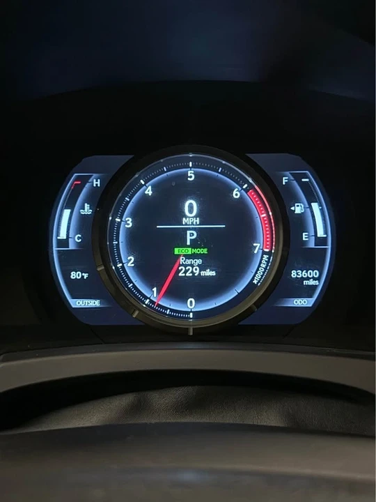 2016 Lexus IS 3rd Gen - Image 18 of 18