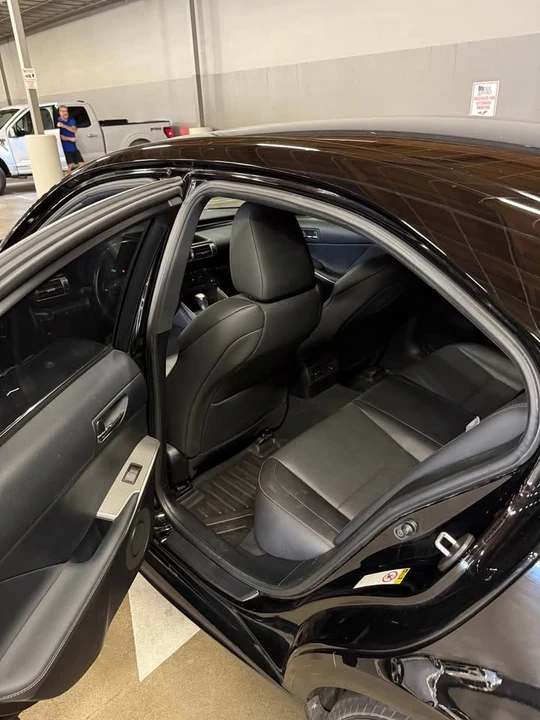 2016 Lexus IS 3rd Gen - Image 16 of 18